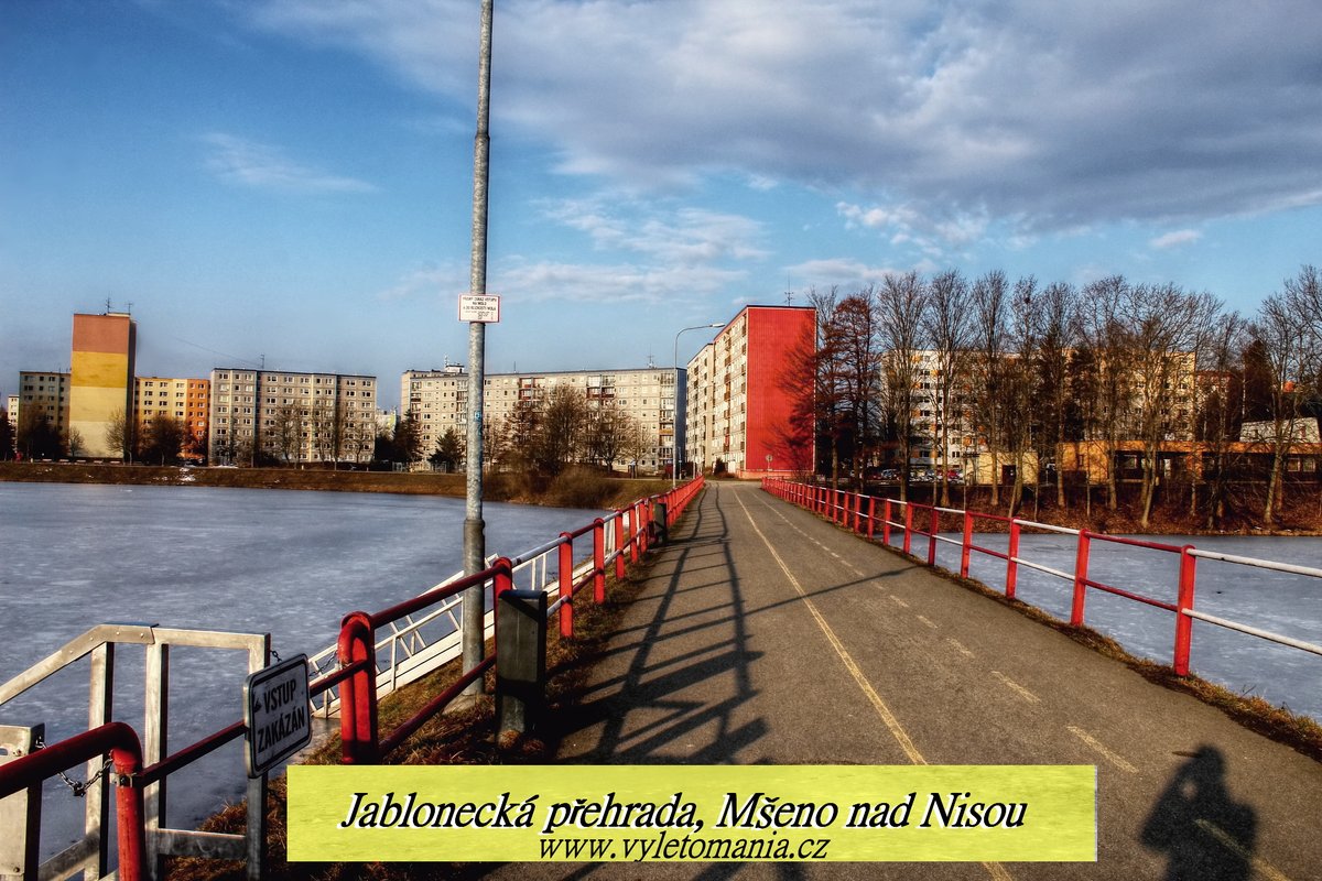 vyletomania's tweet photo. Friday morning on reservoir of Jablonec. / Pátek ráno na Jablonecký přehrade. @HappySnapper85 @DGPhotography9 @ANPhotography13 @CzechTourism_Br @VisitCZ @NaseJablonecko @Libereckykraj https://t.co/zd5jumFTSp