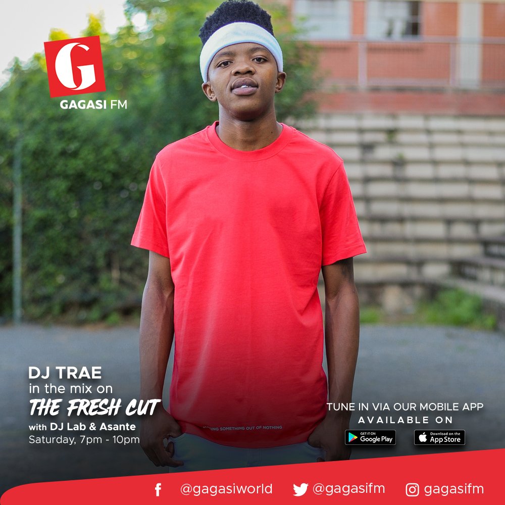 TheFreshCutt's tweet photo. The young king on decks... it's @DJTrae_SA mixing it up. #TheFreshCut https://t.co/w8eOJtxeaf