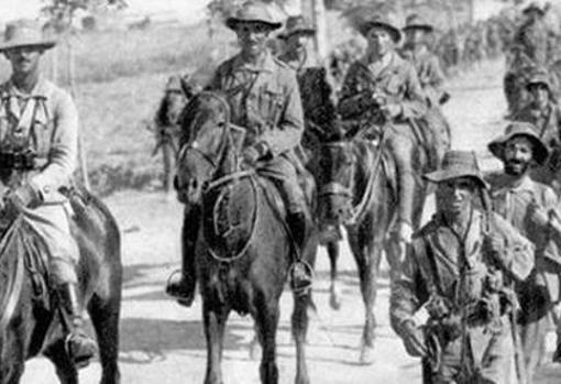 PlataformaMill1's tweet photo. Pero algo sobresaltó aquella calma, cuando en la noche del 21, el #General Álvarez del Manzano, avisó al Jefe del #Tercio, el #Ttcol Millán Astray, y este comunicó a Francisco Franco, la orden de enviar a sus hombres hacía Fondak de Ain Yedida, de extrema urgencia. https://t.co/64irQSNrLV