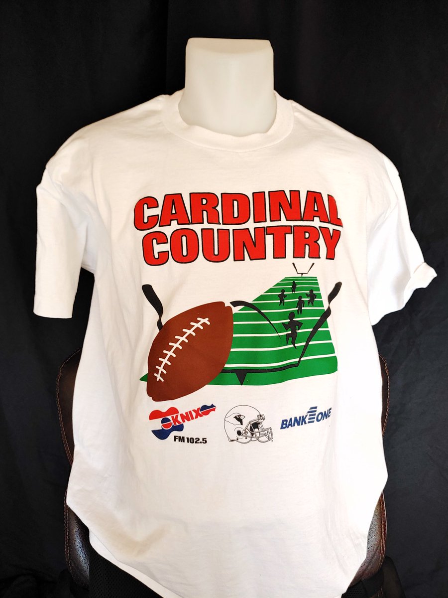 birdgangtravel's tweet photo. Merch #2
1990'S Never worn @knixcountry x #BankOne x @AZCardinals giveaway tee https://t.co/RpHGebJiS6