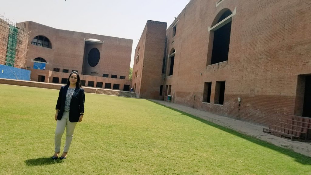 BhumikaMehrotri's tweet photo. #Gratitude for all the faculties at #IIMAhmedabad for a brilliant course content, pedagogy and enriching learning experience. Proud to be certified in #HRAuditing from #IIM Ahmedabad. https://t.co/0Ua6y6LQBj