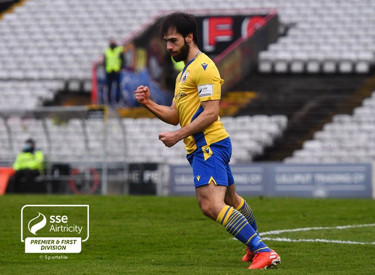 LongfordTownFC's tweet photo. C.D. 🔥

📸 Sportsfile

#Town2021 🔴⚫⚽ https://t.co/CLN4pIi4TH