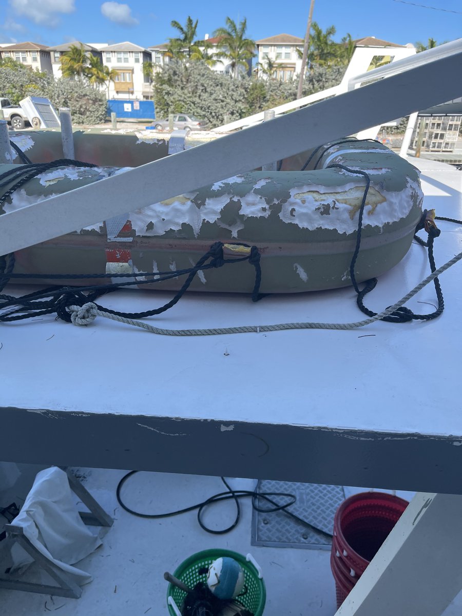USCGSoutheast's tweet photo. #FishingSafety A @USCG Sta Marathon #LE team issued 8 violations to this fishing boat after a safety boarding for not having items such as a serviceable lifeboat, & not displaying things like oil, garbage & injury placards. Help us, help you make it home to your family. #BoatSafe https://t.co/LNNivdCqqe