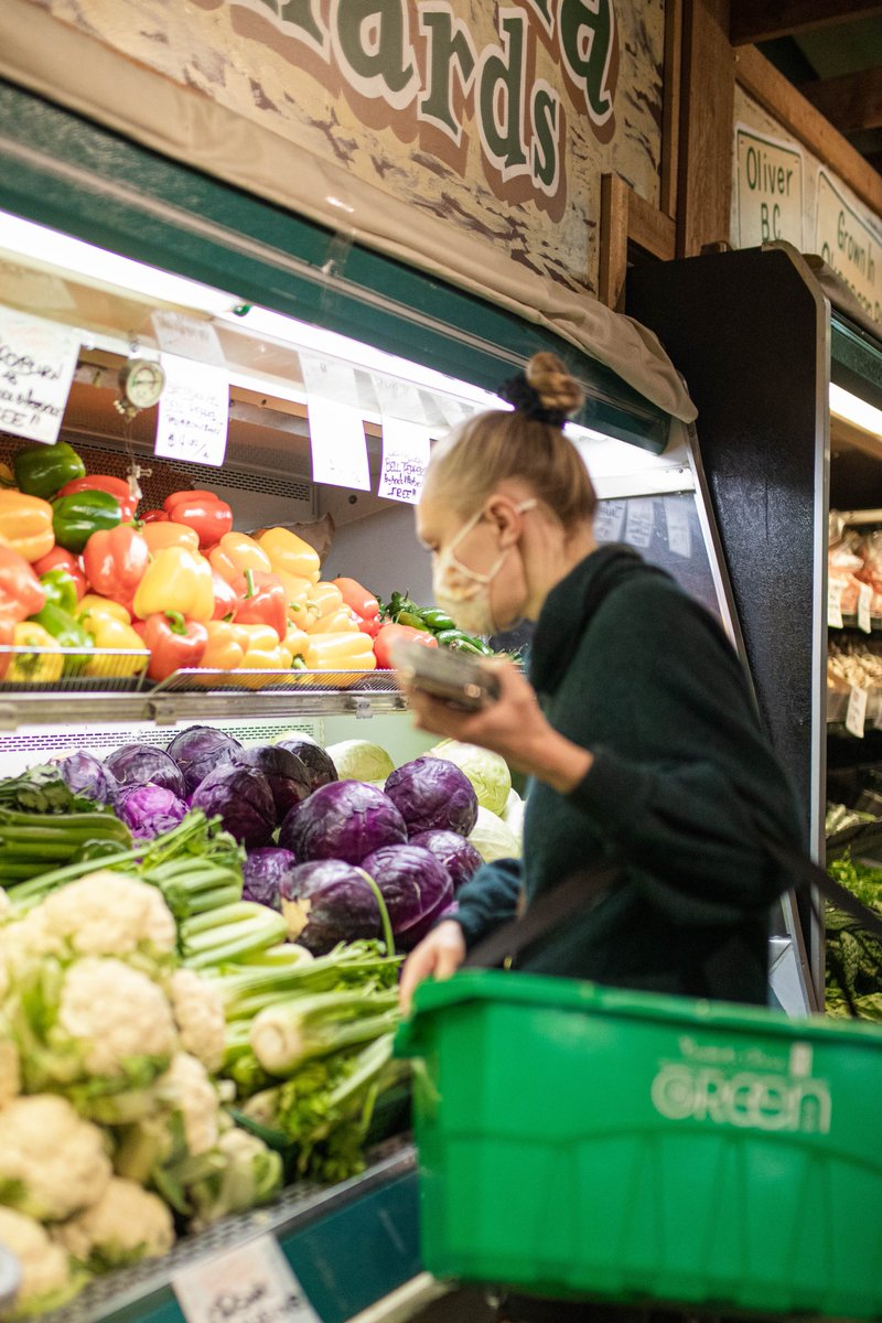 cfm_yyc's tweet photo. Thank you for continuing to mask up while visiting the market. 🙂 We appreciate our amazing customers who have helped us keep one another safe while supporting the local businesses right here in the community. 

#MaskUpAB https://t.co/N4tcPvfglG