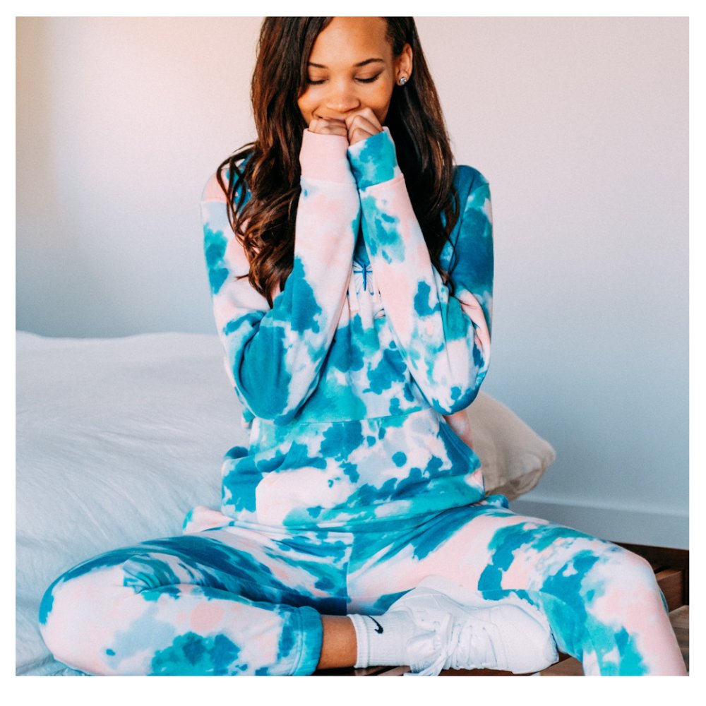 brooklyncloth's tweet photo. cute TIE DYE vibes for HER. 💙|| #bkfam
__
#BKCL #hoodiesforher #womensfashion #hoodiestyle #sweatshirts #fashiondaily  #brooklyncloth#pullovers #urbanstyle #tiedye #tiedyetrends #newdrop #tiedyeforher https://t.co/gMT8eA6DRD