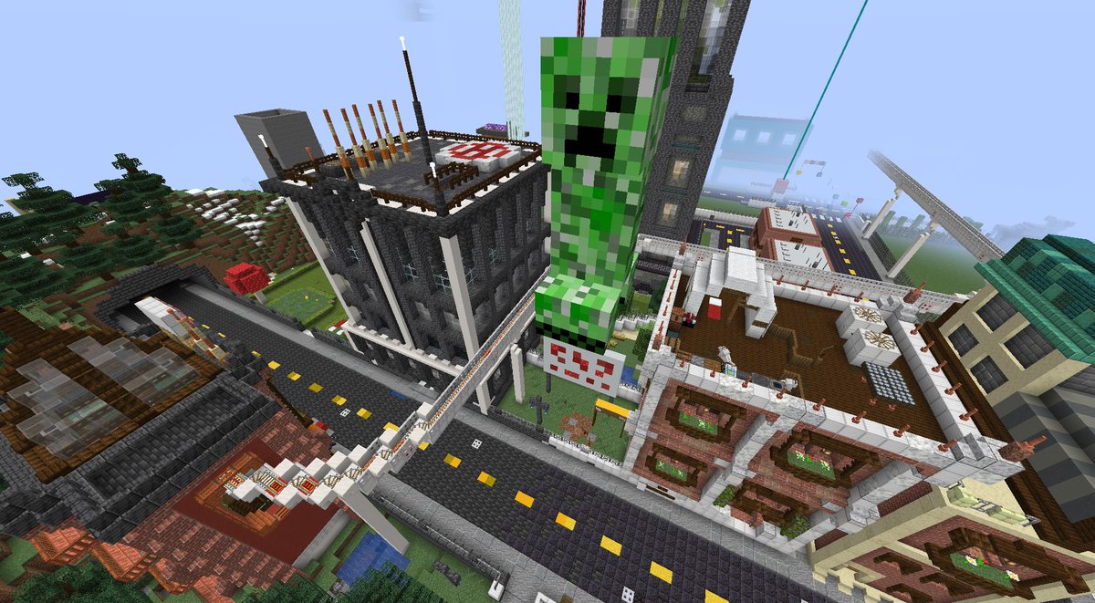 RaysWorks's tweet image. Having fun with creeper explosions! #LIVE with VIEWERS #minecraft #CaveUpdate  twitch.tv/raysworks