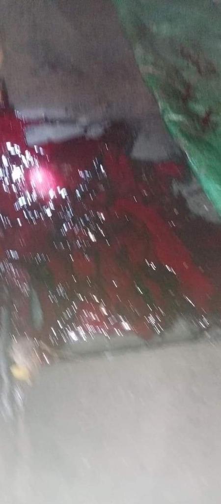 Cate_Ella07's tweet photo. TW//blood , gunshot, dead
Happening Now inYangon, Tharkayta,khaingshwewar street
ခိုင်ရွှေဝါ 3ယောက်ထိ 1ယောက်ကျ
နှစ်ယောက်ကမသိရသေး wifi ကြိုးတွေဖျတ်ထားလို့သတင်းတင်လို့မရကြသေးတာပါ ကူပါဦး
#WhatsHappeningInMyanmar 
#CrimesAgainstHumanity https://t.co/aoyp0WWjtO