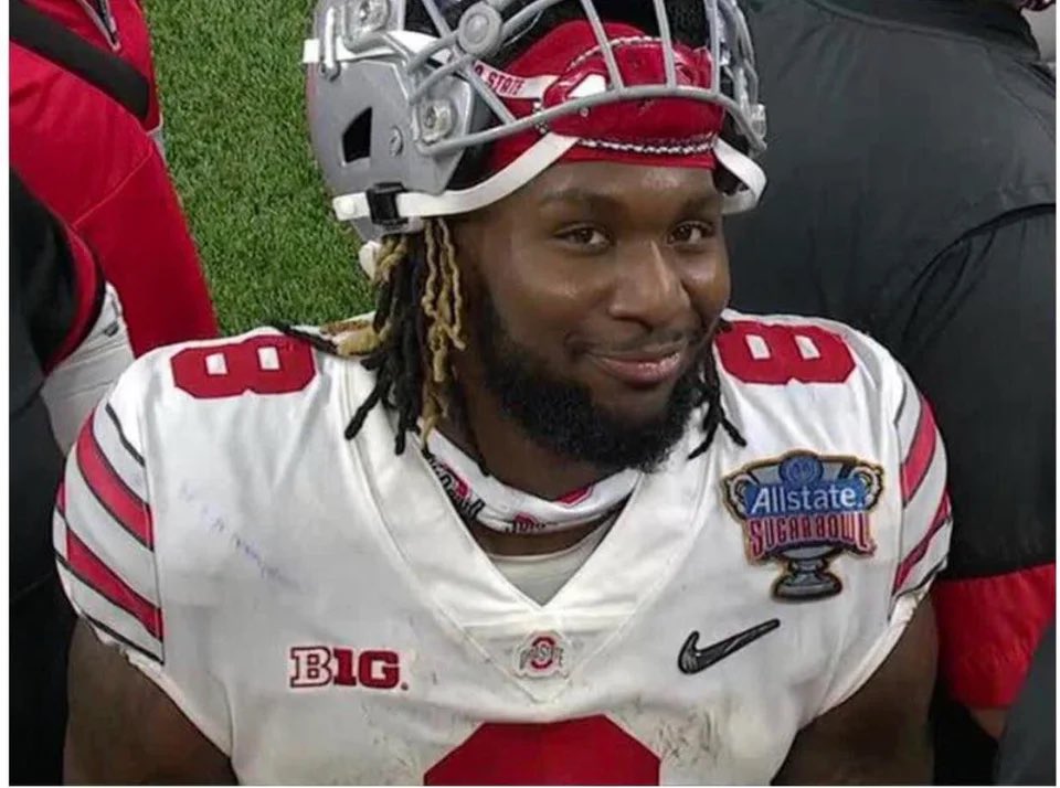 Trece_Mayhan's tweet photo. Better smirk: Trey Sermon or Fiona? @CincinnatiZoo https://t.co/cuutmTiGcM