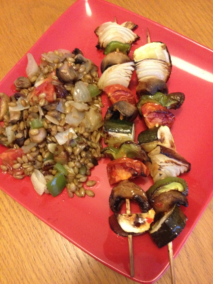 rebekah_fox's tweet photo. I made a Freekeh salad to accompany this evening's Vegetable Kebabs. I hadn't eaten Freekeh before. It's utterly delicious
#NoFishFleshOrFowl #Lent #KebabNight https://t.co/rRjPOjScUo