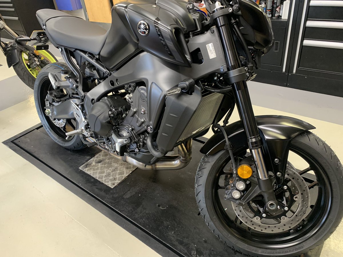 Have been on demo building today MT09 getting some bits added <a href="/YMUKofficial/">Yamaha Motor UK</a> <a href="/YamahaMotorEU/">Yamaha Motor Europe</a> <a href="/ianbellyamaha/">Ian Bell Motorcycles</a> <a href="/Perfparts/">Performance Parts</a>