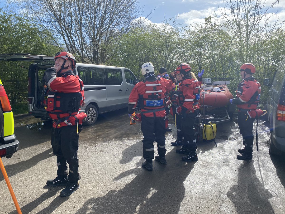 adeymayhew_'s tweet photo. Really #proud of our teams today @SLSCornFloodRes  &amp; #Devon @surflifesaving - and the IC manager @ChSuptGMayhew @DC_Police - always difficult in these protracted incidents https://t.co/4eJXRy7Y1a