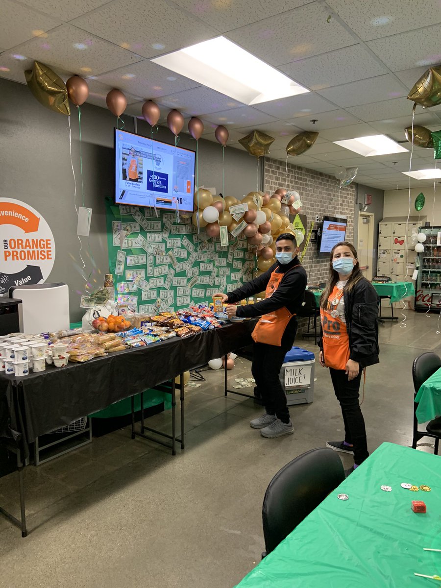 madge_tim's tweet photo. Keep the Celebration going!!! It’s day three and it’s time every to eat!!! Thank you team for another record breaking year! 2021 here we come!!!! #PacNorthProud #THDPittsburgStrong https://t.co/uLFQWSArzF