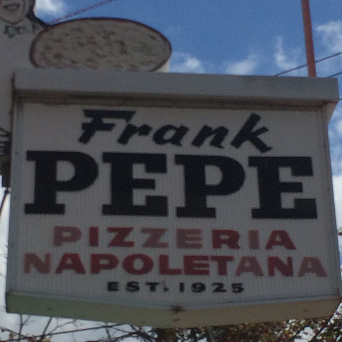 sspitzberg's tweet photo. @andrewrsorkin A little south of there is this place in New Haven. It is the best pizza in the country. Anyway, enjoy it before Passover starts at sundown. https://t.co/DwXNO7IV0R