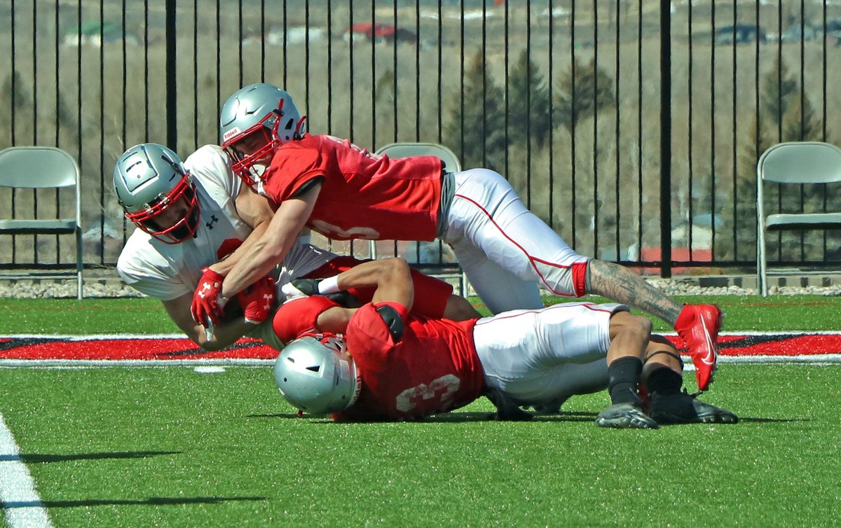 FB | 📸 from Saturday's <a href="/MountaineerFB/">Western Colorado Football</a> scrimmage as the Mountaineers prepare for a April 17 matchup with Fort Lewis in Durango. #FearTheNeers