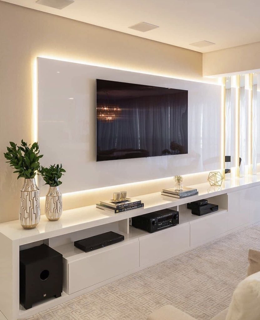 INTERIORPORN1 tweet picture