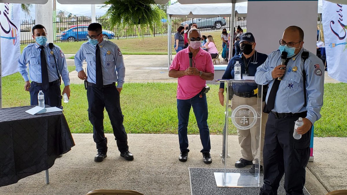 RosachelyRivera's tweet photo. Durante el día de ayer, el Gobierno Municipal colaboró con la Policía Estatal en la Feria de Seguridad y Salud a beneficio de los residentes de Buena Vista Apartment. https://t.co/J9t9LIcZD1