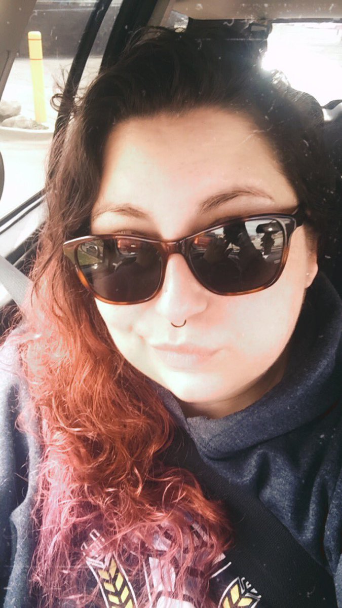 SSpice247's tweet photo. My man says I look sexy with my hair down. What y'all think?

#findom https://t.co/tqJhQg2cgs