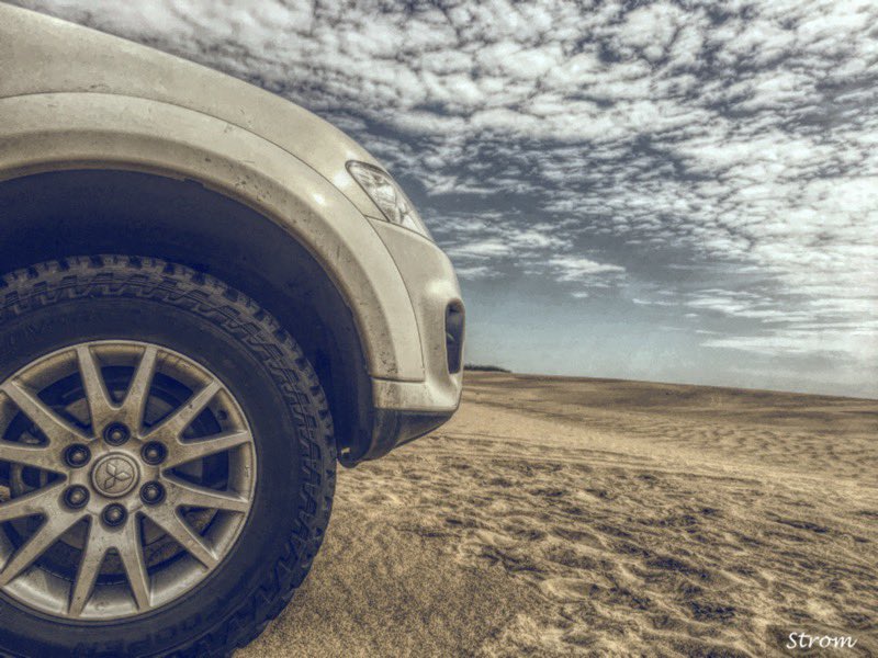 SimpleP__'s tweet image. Sometimes your whole life boils down to one insane move