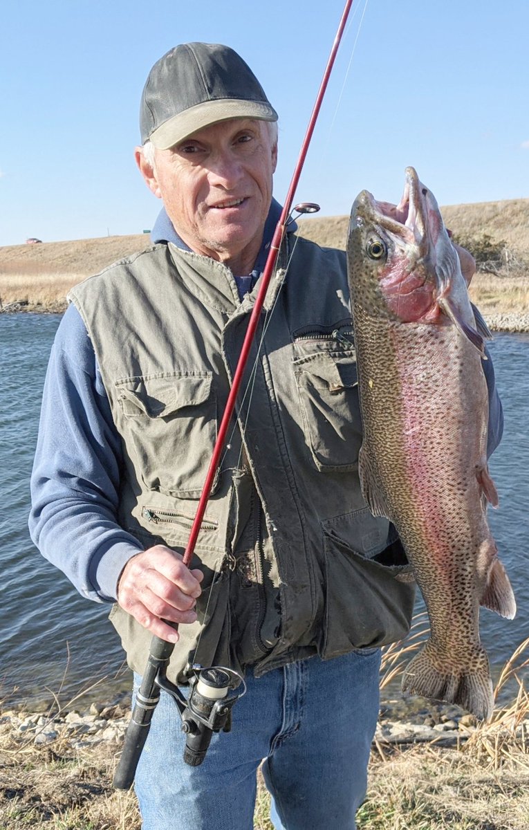iowadnr's tweet photo. Surprise! We stocked FOUR community ponds with rainbow trout last week ๐
Locations and details here โก๏ธ https://t.co/kphijfc5w8
๐ท: #IowaMasterAngler rainbow trout caught at Moorland Pond, Fort Dodge by Rodrick Huisman in November 2020
#IowaFishing https://t.co/Skli8htLQ6