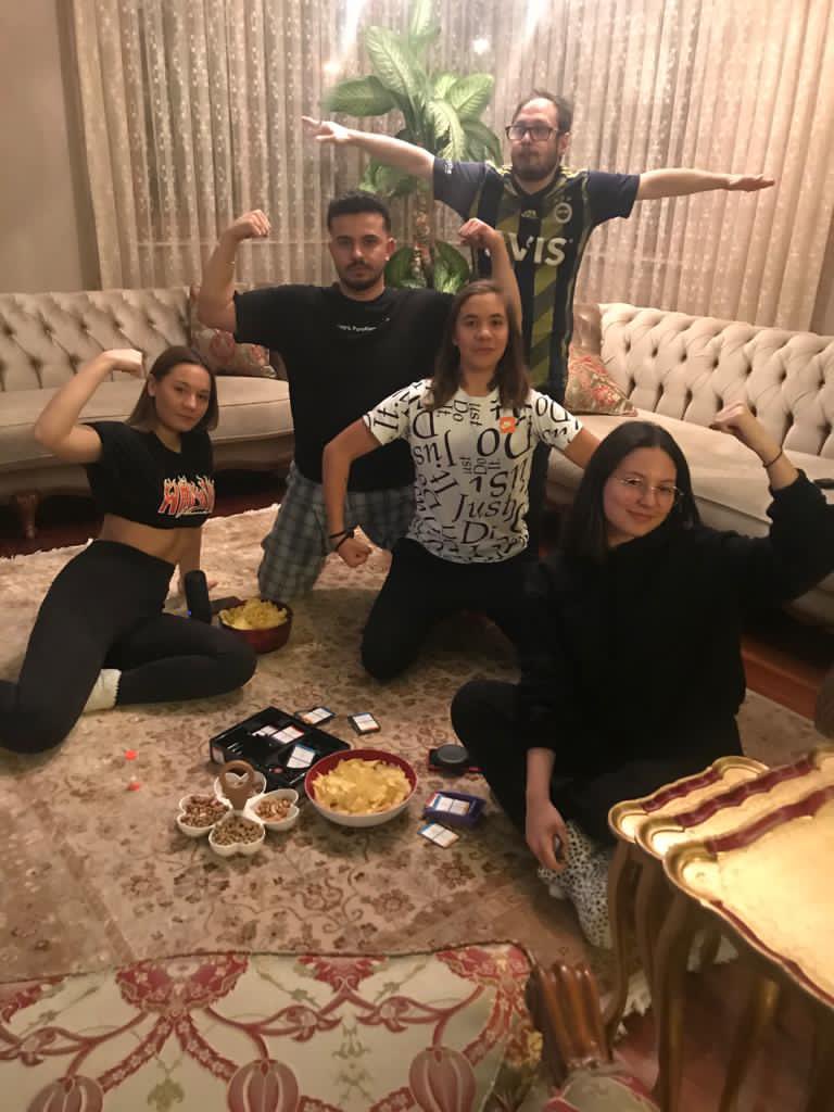 Bizim evde olmayışımızı fırsat bilenler