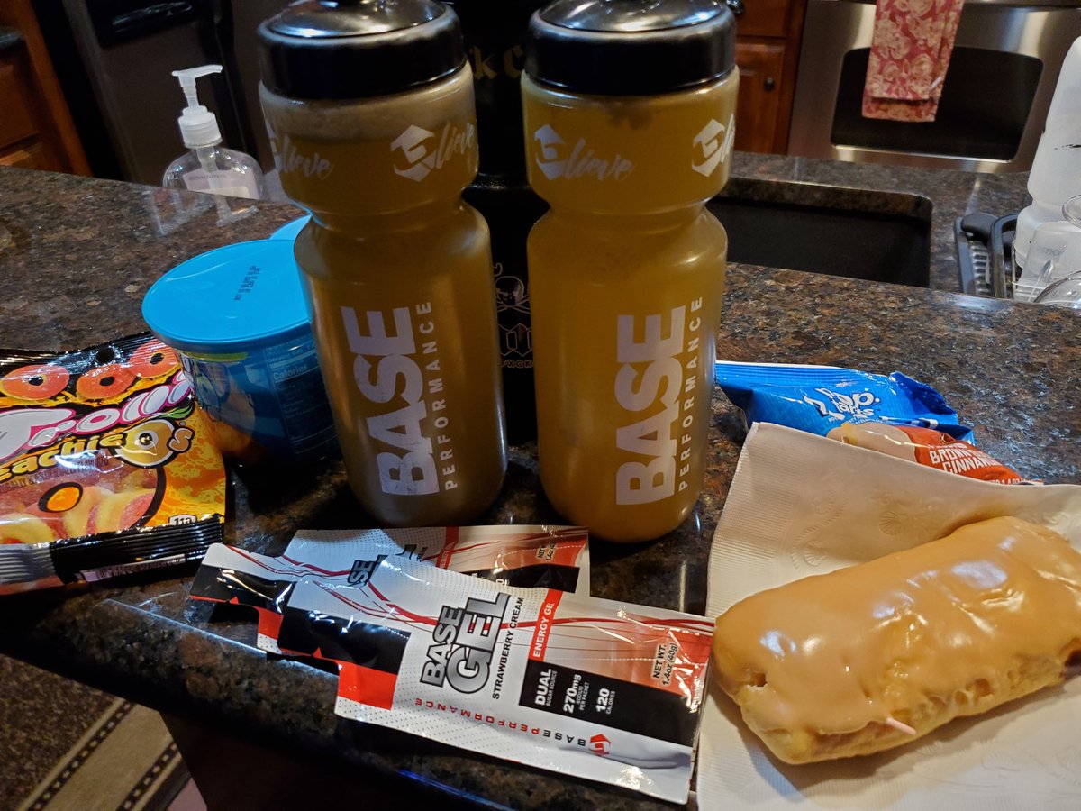 jedmo7's tweet photo. Another great day of training for #IRONMANTulsa First time using Rouvy and riding the course. Definitely going to be challenging, especially the first half. Time to rest up for tomorrow! #baseperformance #racewithbase #rocketfuel #youvsyou #AnywhereIsPossible #ILoveDonuts https://t.co/Qbfm95rLAd