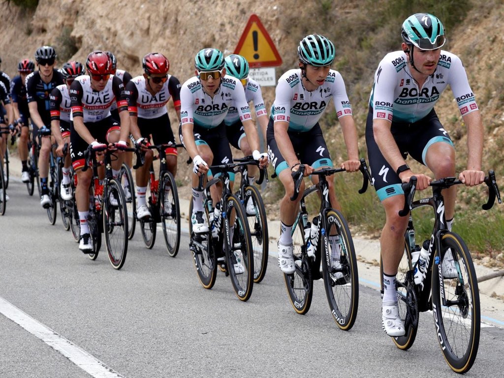 Different tactics, same result✌️
Really happy to be part of this successful team💪
Congratulations to my mate <a href="/petosagan/">Peter Sagan</a>!

#VoltaCatalunya100 #bandofbrothers #BORAhansgrohe