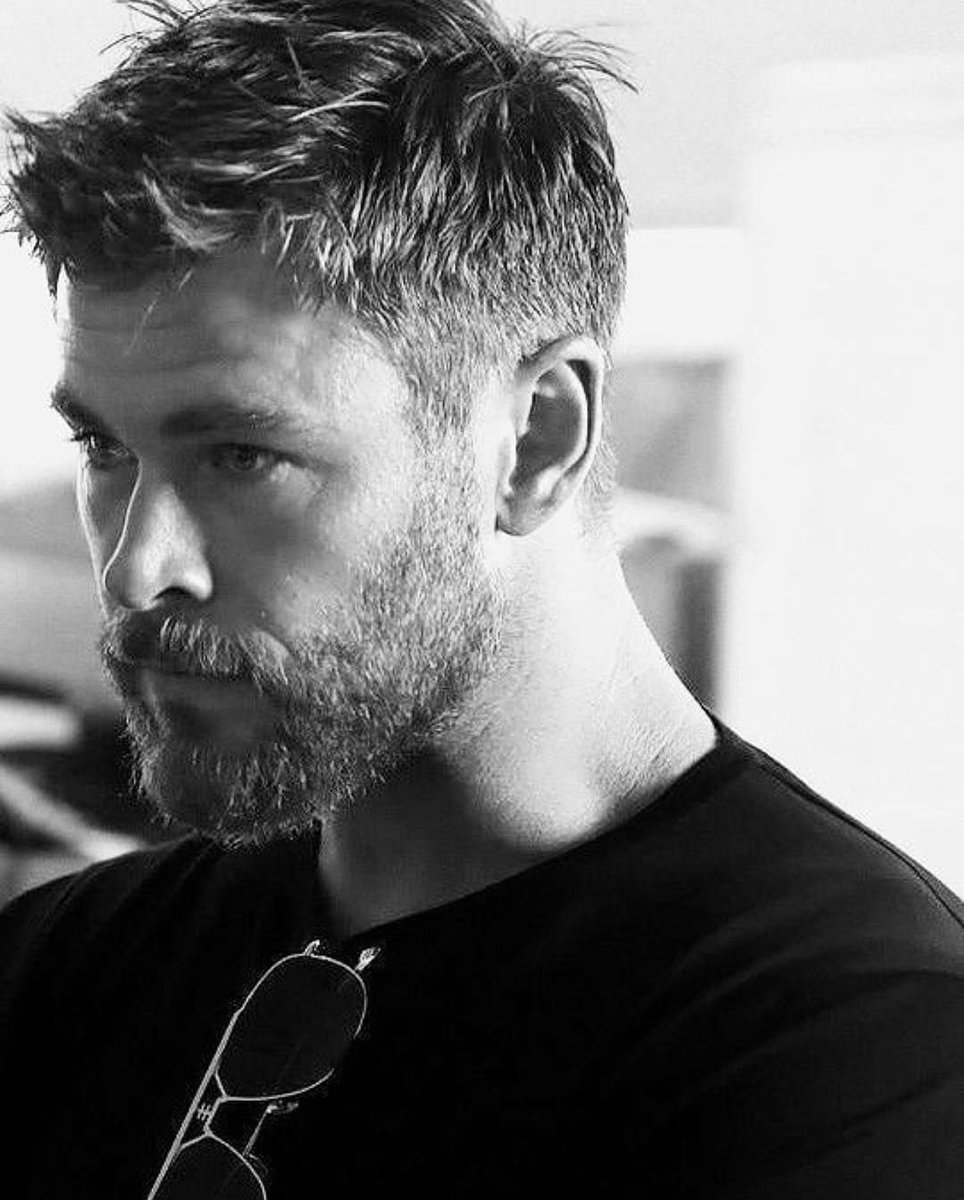 beardedmen4's tweet photo. What a beardo here 🧔🧔
#beard #beardman #hotbeard #scruffy #beardo #hotbeard #beardedstyle #beardgods #beardlife https://t.co/3K0KQJ3lJm