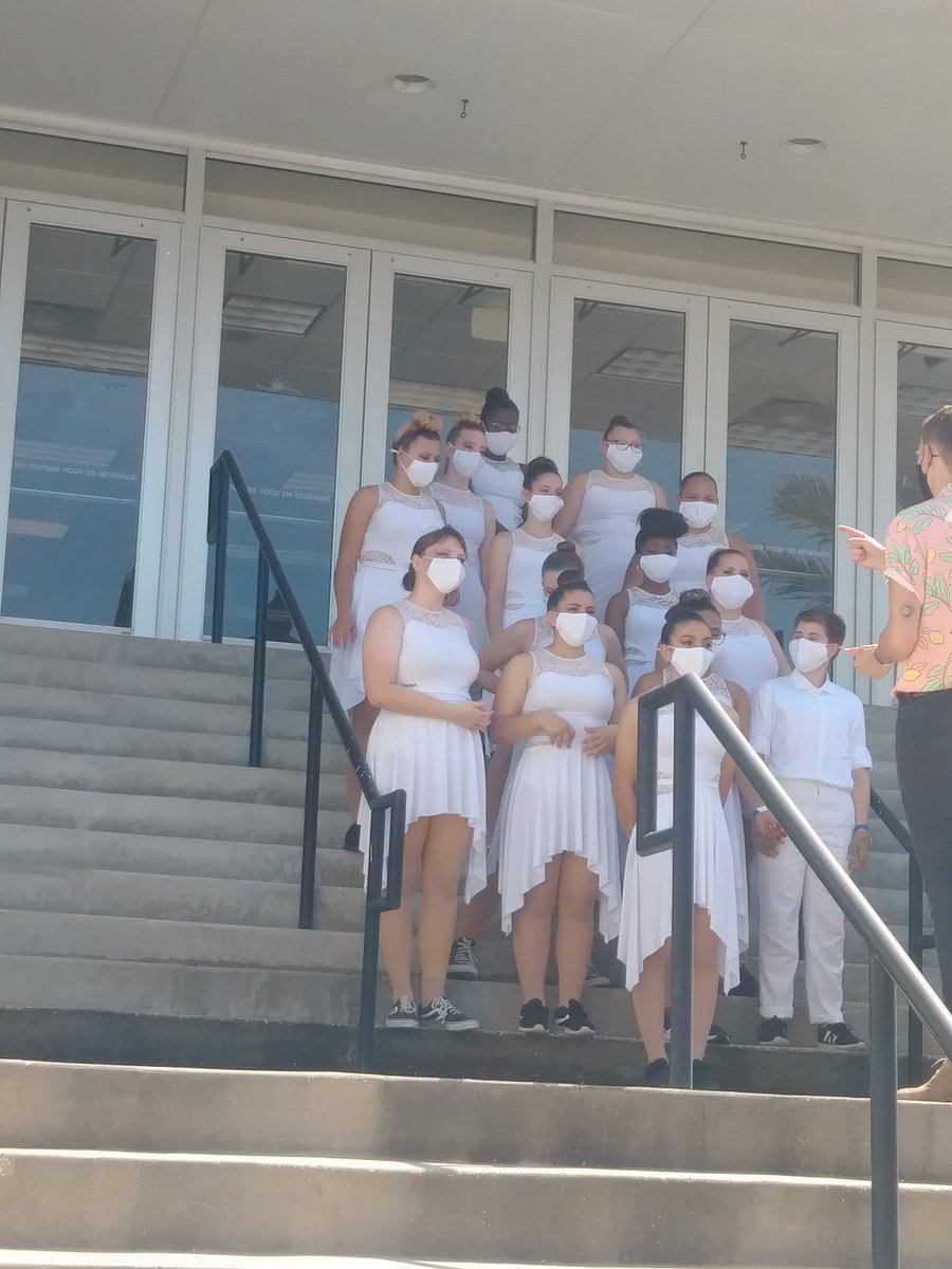 Congratulations color guard!  3rd place at championships!!  Fantastic season!!