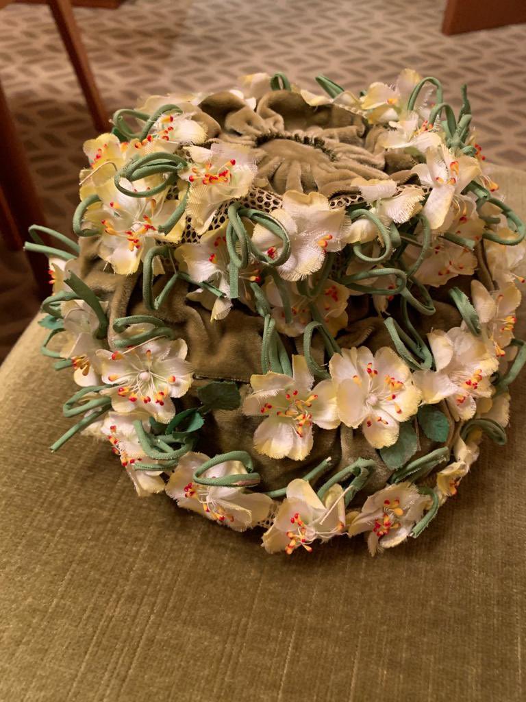 drgjgordon's tweet photo. Celebrating Mum and Dad’s 60th Wedding Anniversary tonight from afar with our small but wonderful family of Gordons, Polsons, Russells and Croslands...and Mum still has ‘going away’ hat! #diamondcouple @LastAlison https://t.co/h5YMUCJyjt