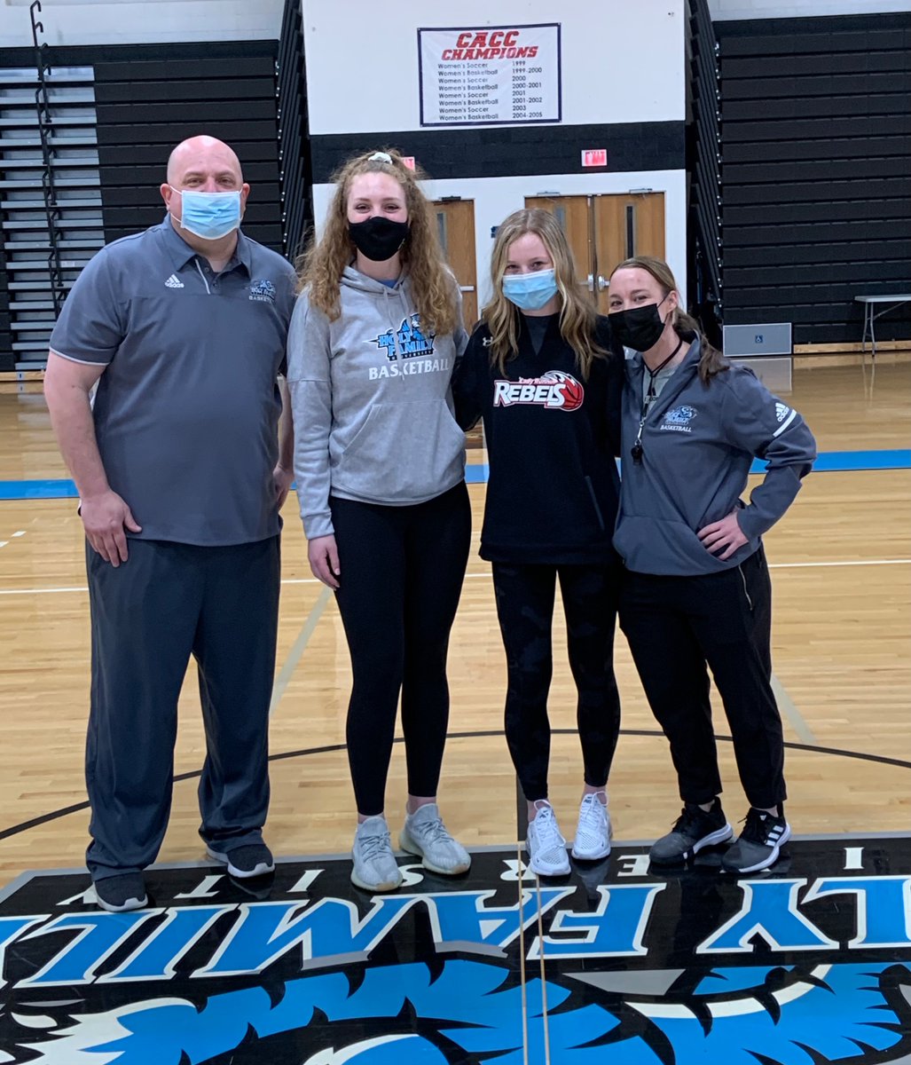 Lady Runnin Rebels tweet media