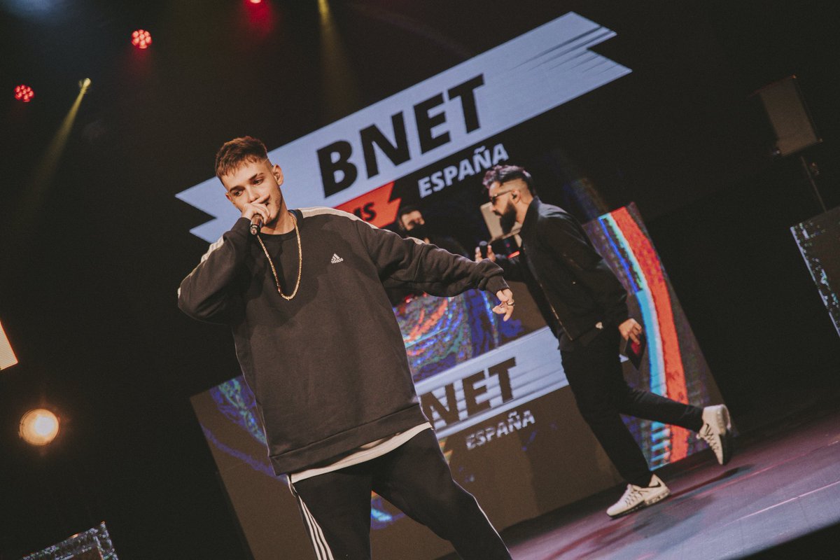 ¡Campeón! 🏆

BNET es el campeón de la Temporada 4 de FMS España 🇪🇸.

El freestyler español terminó la liga con 22 puntos, ocho victorias y una derrota.

¡Felicitaciones, Bnet! 👏🏻

#FMSEspaña 🇪🇸