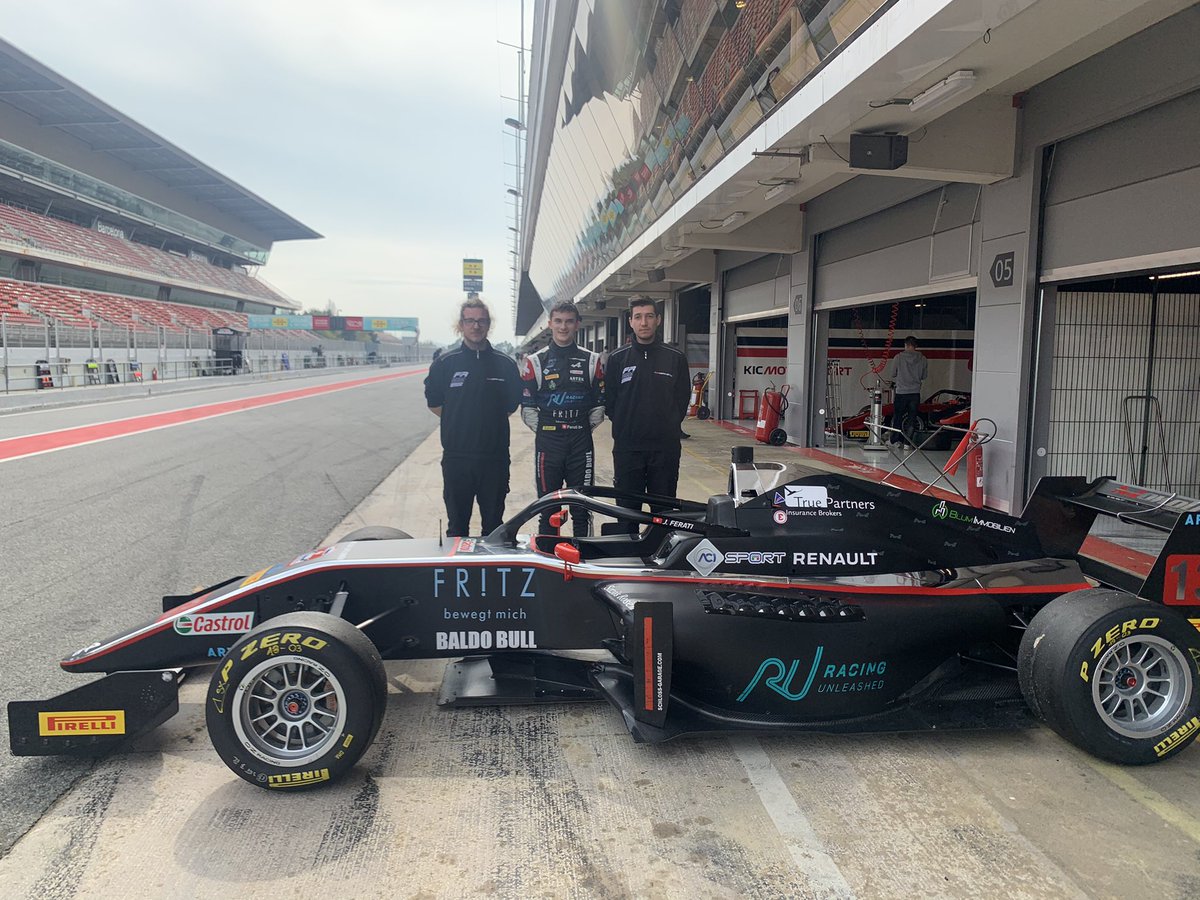 ferati_jasin's tweet photo. Proudly presenting my new outfit. Barcelona was good, Paul Ricard will be even better 💪 #F1 #RoadToF1 #monolite #RacingUnleashed https://t.co/GD4SJXxM8L