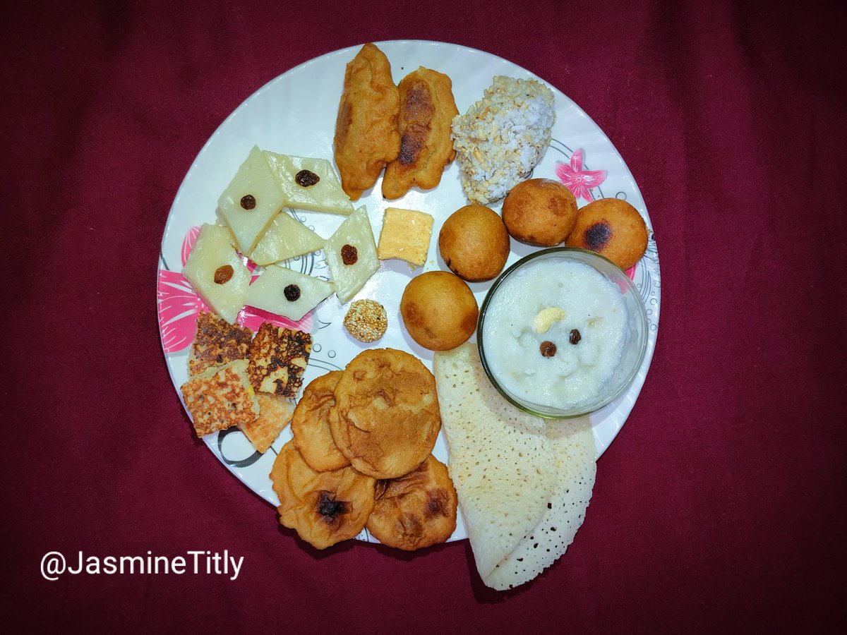 JasmineTitly's tweet image. The colour sweet platter &amp;amp; meal platter by me ☺️Holi chef @JasmineTitly 😍
#RamdevContest #RamdevMasala #IndianSpices #PremiumSpices #BlendedSpices
@Ramdev_Food 
Join
@MamataSatapath1 
@0SATYAJIT0 
@RiteshK24414490 
@Manoran93646786 
@cuty_mamalin 
@PriyaSh02319217 
@SaiShruti8