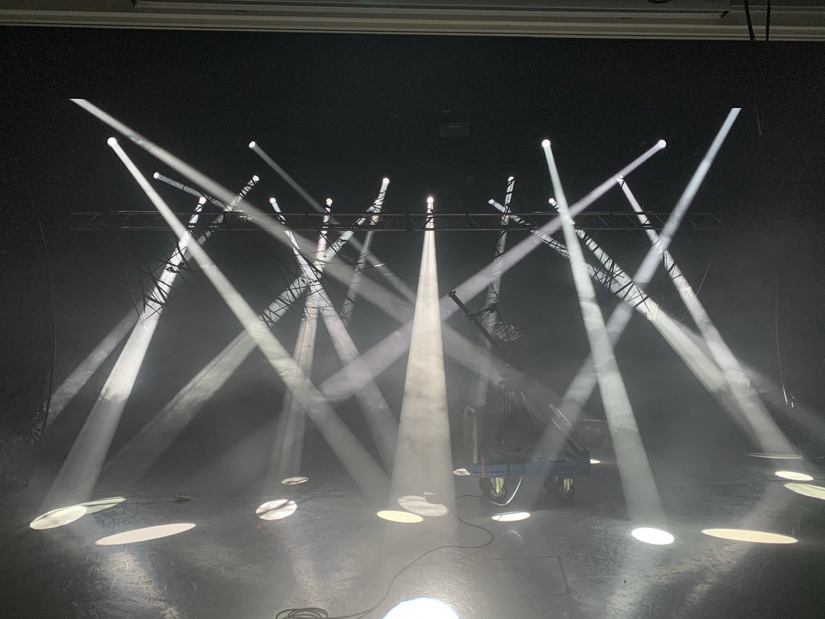 AWest_Lighting's tweet photo. Can’t wait to be back in a theatre  #WorldTheatreDay #touringtheatre #lightingdesign #theatrelighting https://t.co/Lr9EPUdn48
