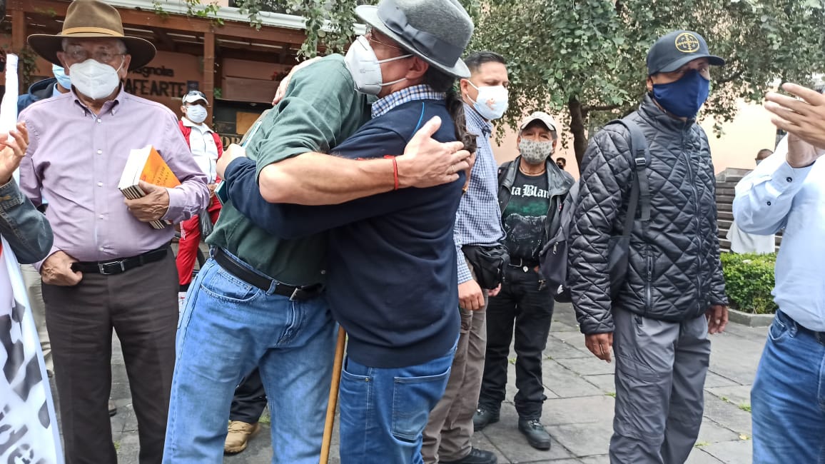NapolenPrez3's tweet photo. #SURREDESPP si se puede https://t.co/02ESvO5zNL