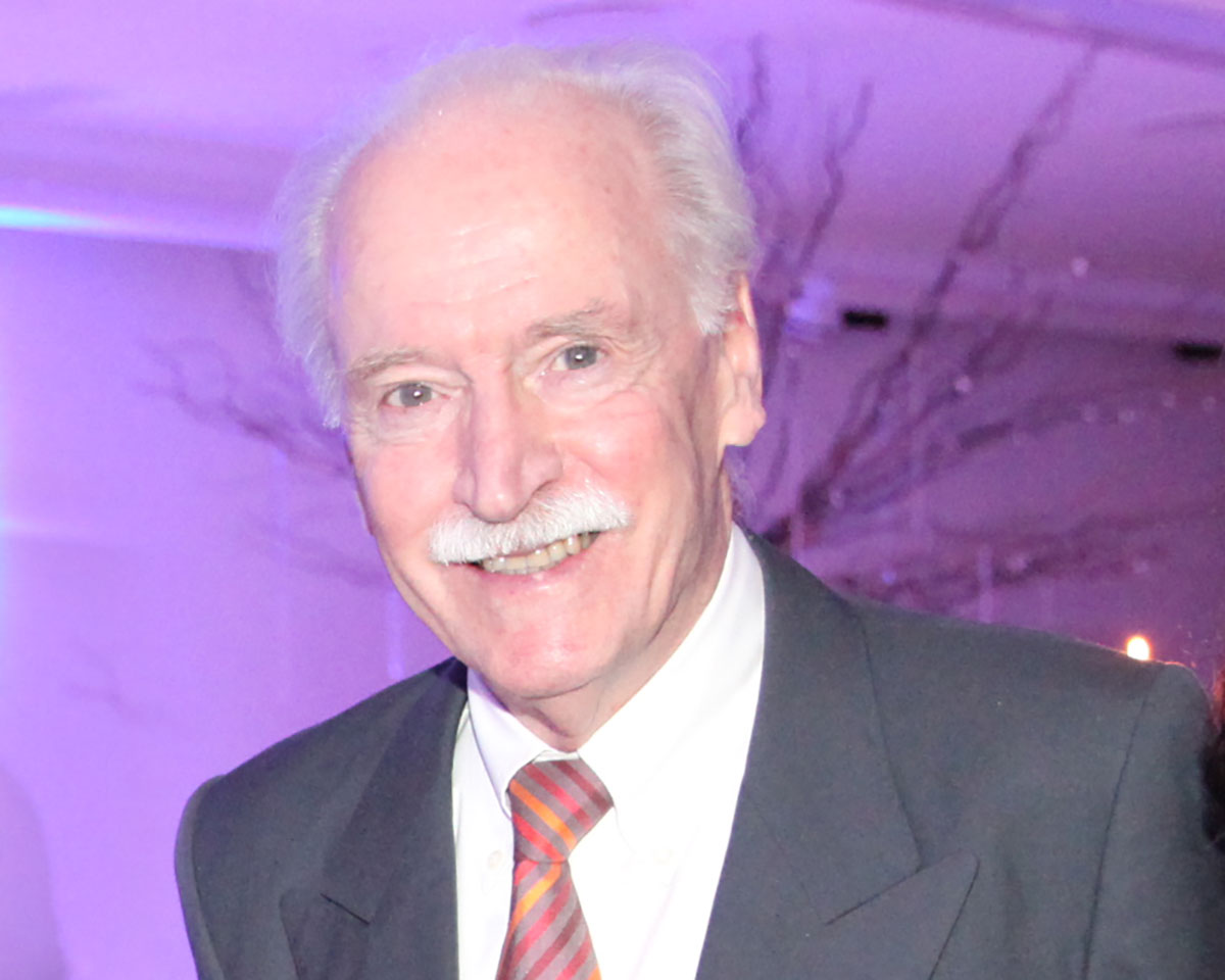 Homenaje a Gonzalo Arias | El adiós a un gran creativo de la arquitectura publicitaria ➡️ bit.ly/2P3rw3n