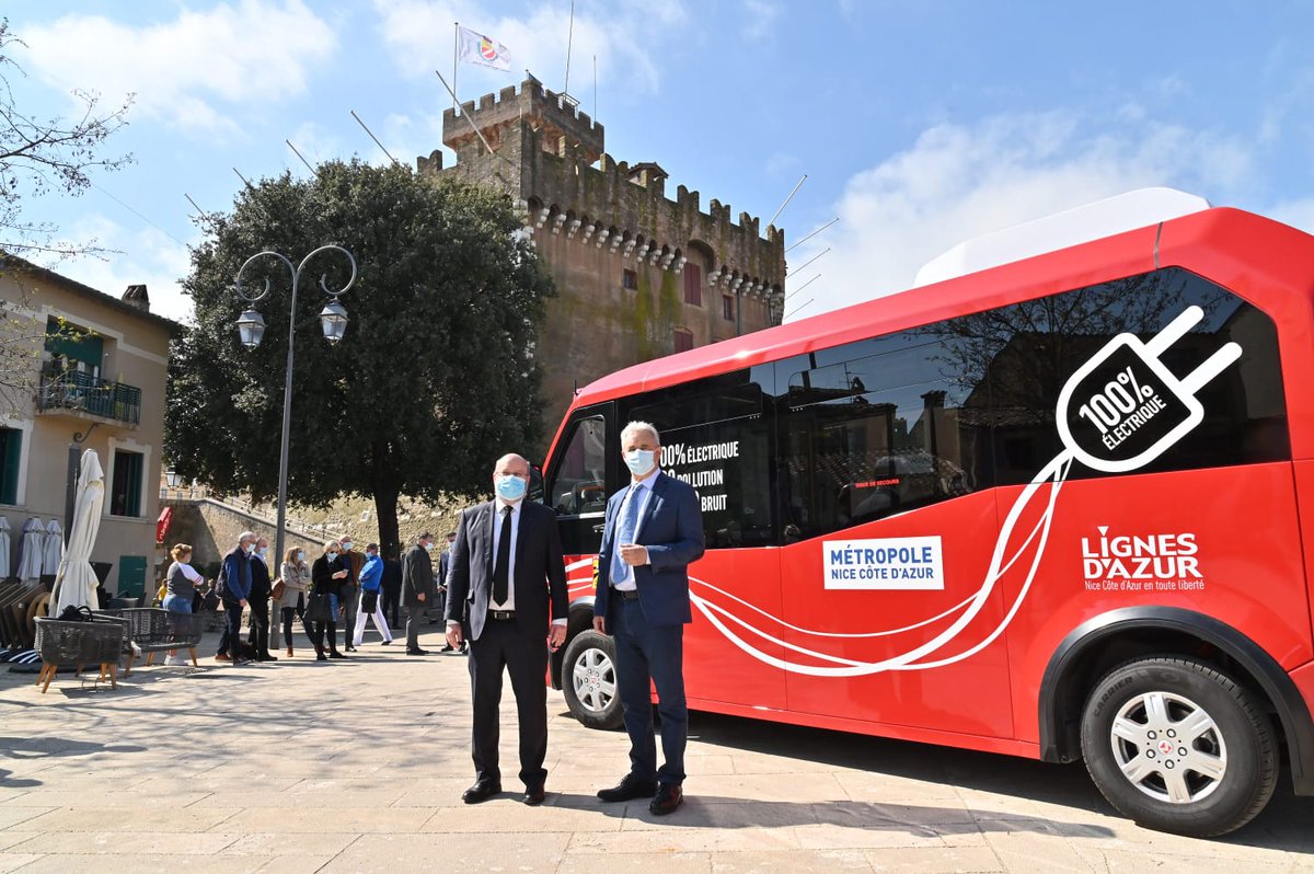 LouisNegreCSM's tweet photo. Avec @p_pradal ,nous avons inauguré aujourd'hui la nouvelle navette n°44 du Haut-de-Cagnes 100 % électrique
 ✅ Zéro bruit  ✅ Zéro pollution

Ce nouvel équipement est dans la droite ligne de l'engagement de la @VilledeCagnes  dans sa transition écologique.
⤵️ https://t.co/2WqjQQgJ7E