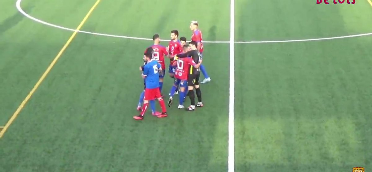 Totalfield1's tweet photo. Victoria y objetivo cumplido del @SDPortmany de @pablo_tenza tras su victoria por 1-0 en el día de hoy. Partidazo de nuestro jugador y del equipo al completo. Enhorabuena por cumplir el objetivo y aora a soñar, vamos a por todo!!!!+3⚽⚽⚽ ((3a grupo 11)) https://t.co/JYMjECSuUR