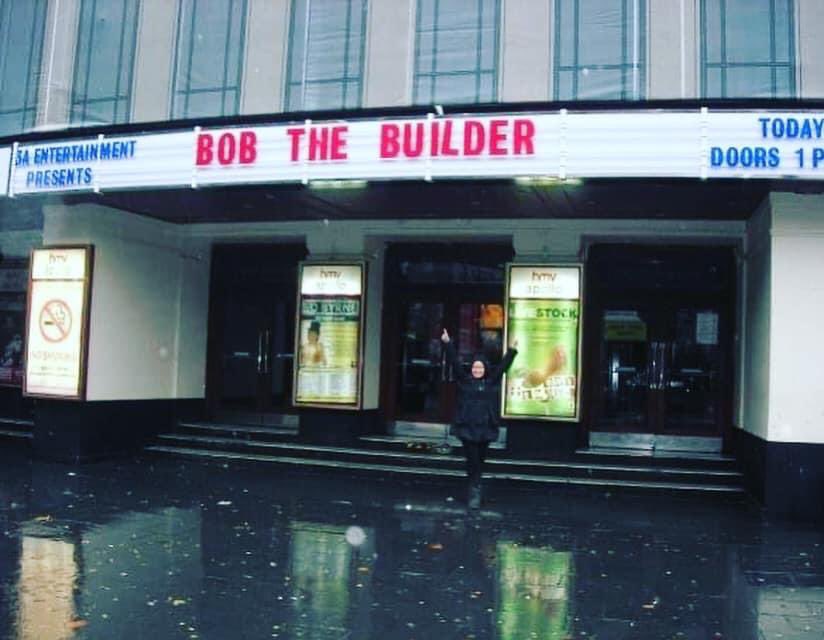 deetaylorthom's tweet photo. Happy World Theatre day! Flashback to when I toured with Bob the Builder, here I am outside the Hammersmith Apollo before a show #hammersmithappollo #london #tour #touring #bobthebuilder #happyworldtheatreday https://t.co/WWNMj10sVv