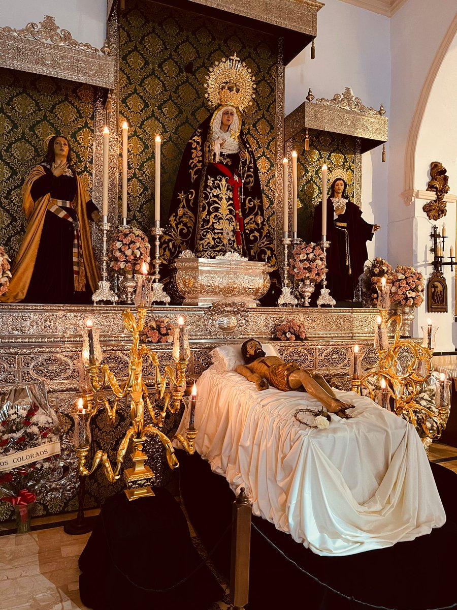 VeraCruzAlcal's tweet photo. ALTAR DE CULTOS SEMANA SANTA 2021. https://t.co/jihwLITJFS