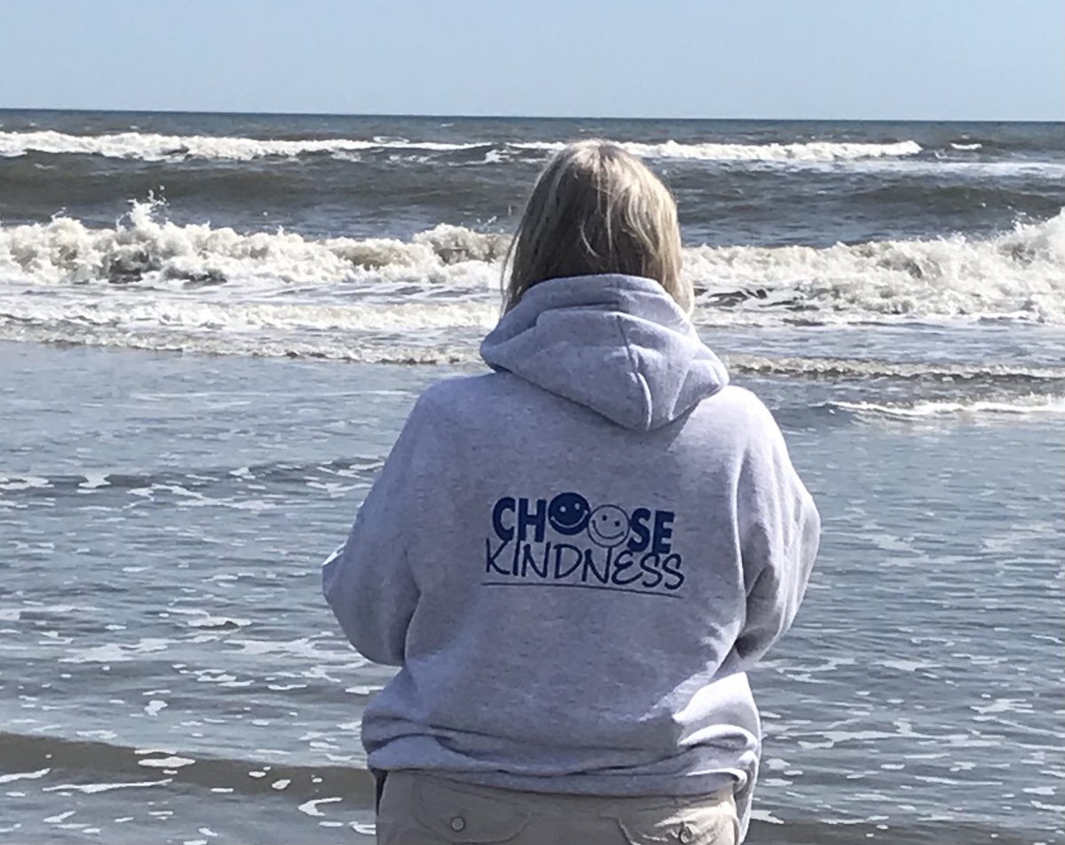 ALWAYS, ALWAYS choose kindness!! ⁦<a href="/walterlew55/">Walter Lewandoski</a>⁩ ⁦<a href="/KimDiFusco/">Kim DiFusco</a>⁩ ⁦<a href="/DavidJHuber/">David Huber, Ed. D.</a>⁩ #chooselove