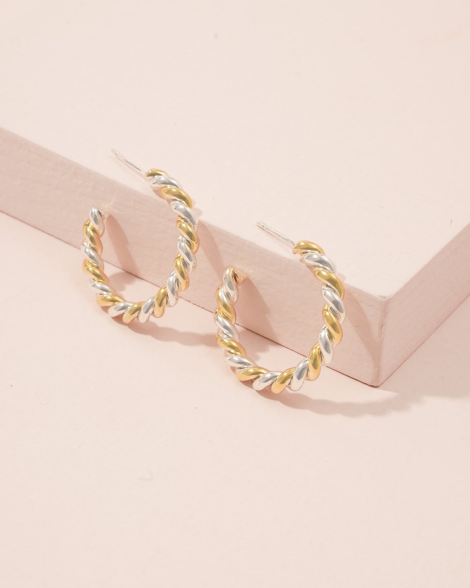 It's the silver &amp; gold trend for us ✨🤍⁠
⁠
Harmonious Hoops are helping mothers in India send their children to school, one pair at a time.⁠
⁠
#TradesofHope #TOHStyle