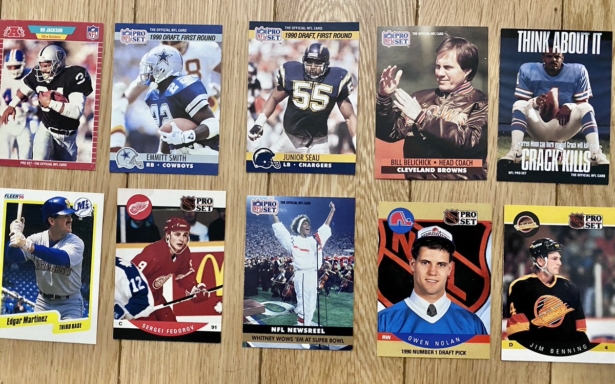 Ian_A_MacDonald's tweet photo. I have to admit, going through a 30+ year old box of sports cards produced the expected and the unexpected. #TeamMacDonald #ItsInTheCards https://t.co/St6Cp0XSnI