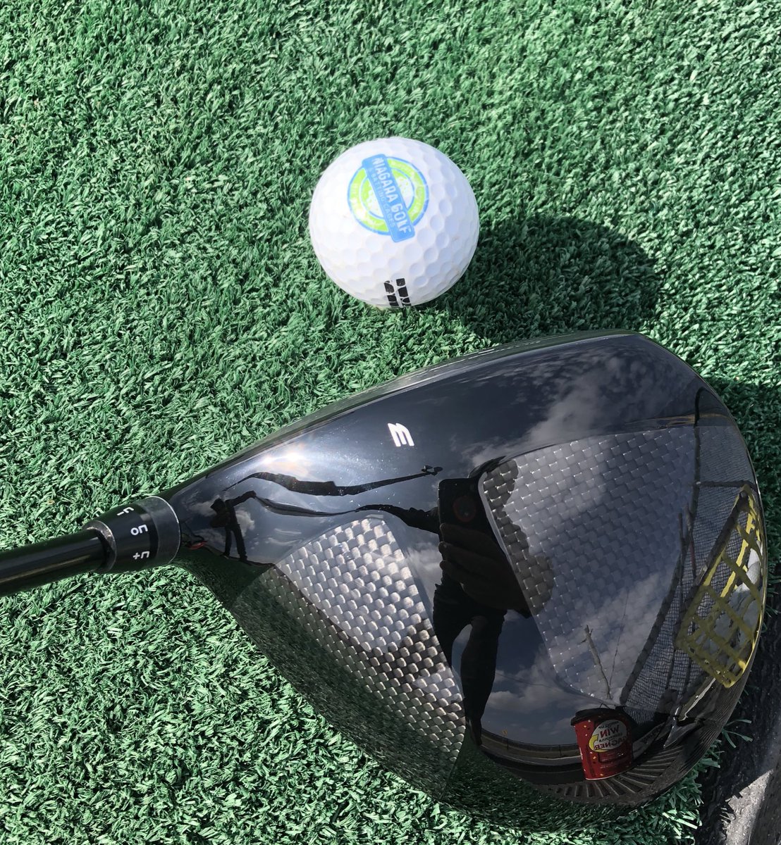 UntilTheNextTee's tweet photo. Afternoon sesh at @GolfCages #testingszn @TourEdgeGolf and Edison Golf. https://t.co/oyM5IXWgpZ https://t.co/ePap6eXYFk