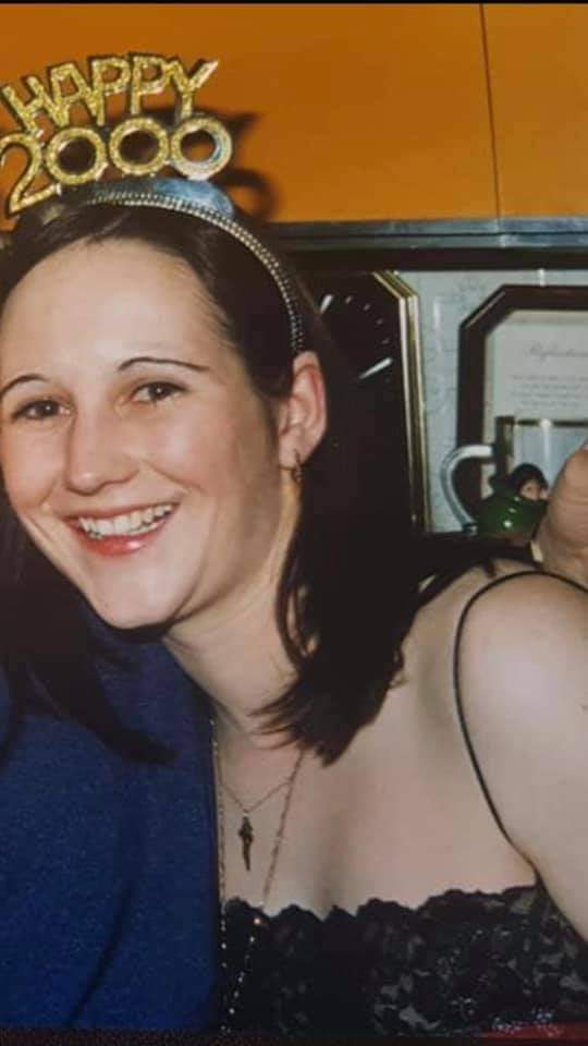 Clareellen's tweet photo. Please please ensure your family know you wish to donate your organs. Not only will you save lives but you will ease your family's pain knowing part of you continue to live on in others @IrishKidneyAs #organdonation awareness week 27th March-3rrd April.#pleaseuseallmyorgans https://t.co/B4XhDDEMJq