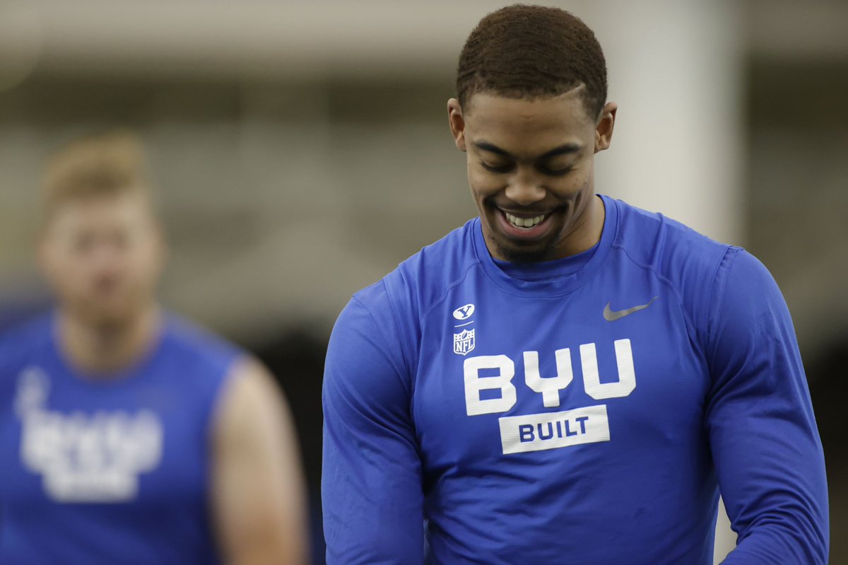 All smiles, no complaints...thankful to even be here🙏🏽