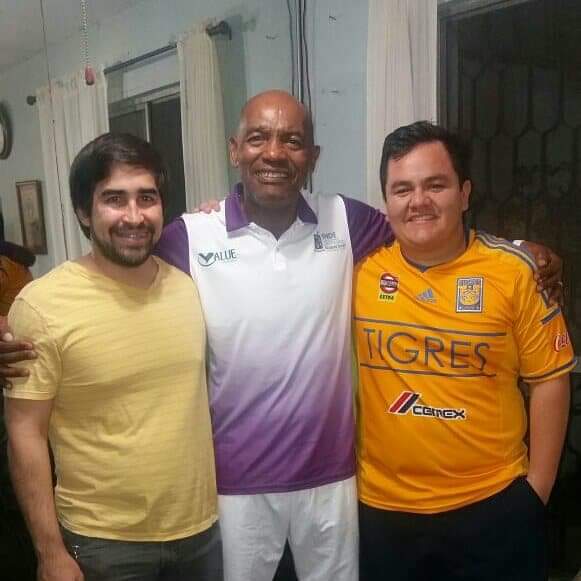 <a href="/TigresOficial/">Club Tigres 🐯</a> <a href="/CervezaTecate/">Cerveza Tecate</a> Con Gerónimo Barbadillo y Juninho leyendas históricas de Tigres #TecateTeTrae <a href="/CervezaTecate/">Cerveza Tecate</a> <a href="/TigresOficial/">Club Tigres 🐯</a>