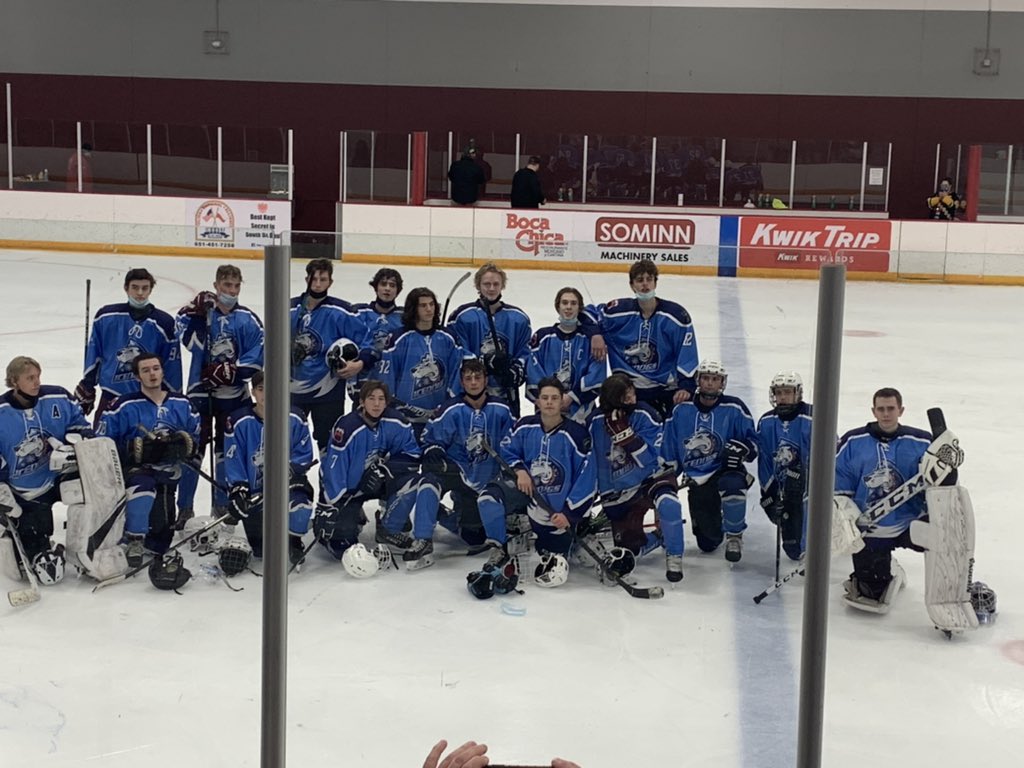 Tough loss 2-4 to <a href="/SLPFlyers/">SLP Flyers JGA</a> tonight.  Best bunch to play with this season. Hit our stride at the end &amp; wish it could of gone longer . Thanks for the support! <a href="/anokahockey1/">anokahockey</a> <a href="/andoverhshockey/">Andover Boys Hockey</a> <a href="/BHSBengalHockey/">Blaine Bengal Hockey</a> <a href="/TGEagleHockey/">Totino-Grace Boys Hockey</a> <a href="/Cp_Hockey/">Champlin Park Hockey</a> #unitethenorth