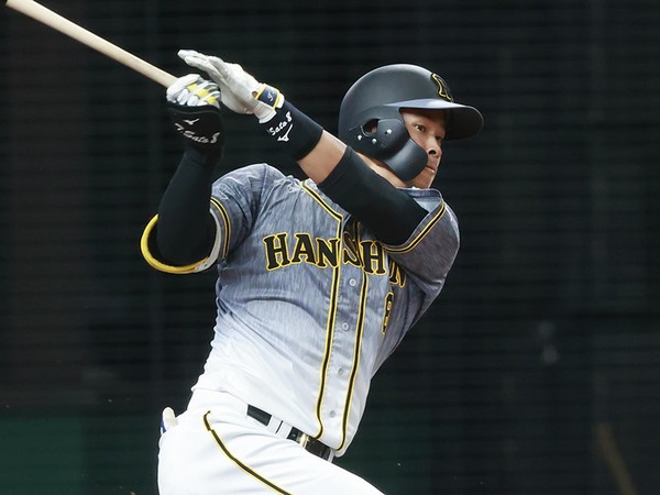 野口征恒 メガロボクス２参加 阪神d1の佐藤輝明選手 オープン戦で新人記録の6本を打ち そして本戦で早くも1号を打ちました 期待の選手ですね 輝明という名前はやはり村上輝明を思い出します ジョー以外で日本人でホセと対戦した事のある人物 アニメ
