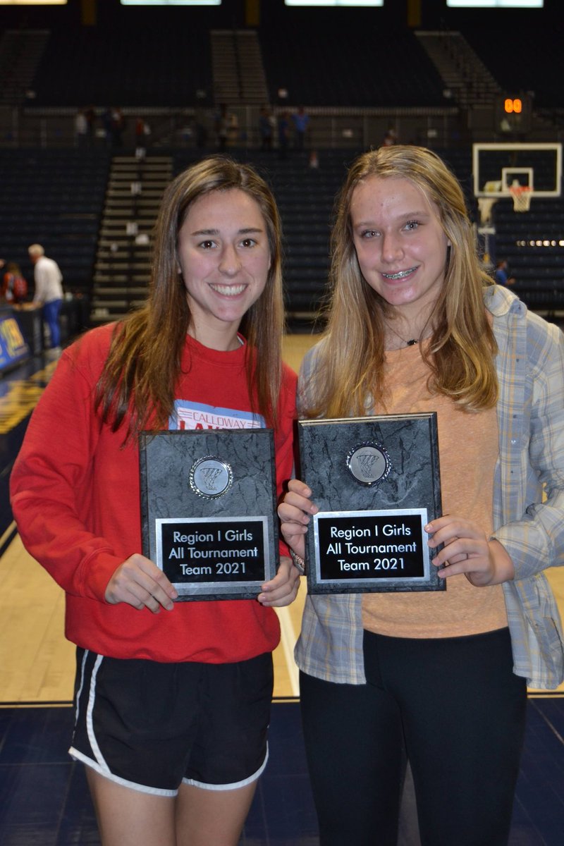 Congratulations <a href="/ElleCarson10/">Elle Carson</a> and <a href="/WallerSkylar/">Skylar Waller</a> for making Regional All Tournament Team! Well deserved ladies!